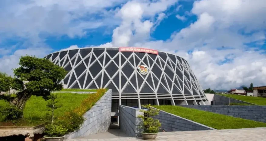 TOUR HA NOI - DIEN BIEN - MOC CHAU - HA NOI thumbs 2