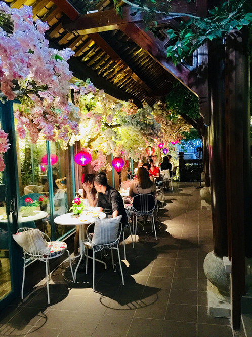 Check in “PHƯỢNG HOÀNG CỔ TRẤN” ngay giữa Sài Gòn