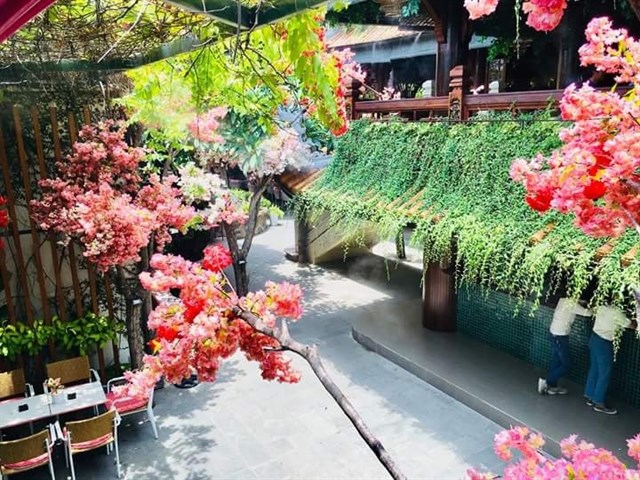 Check in “PHƯỢNG HOÀNG CỔ TRẤN” ngay giữa Sài Gòn